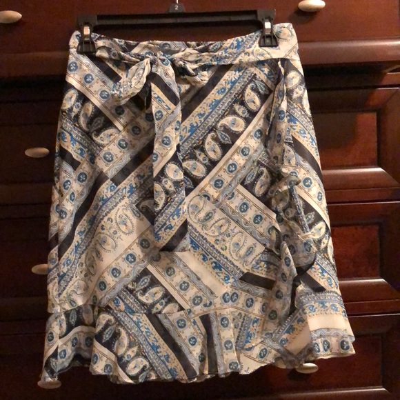 Brand 🆕🔥 KAREL LAGERFELD skirt - Picture 2 of 13